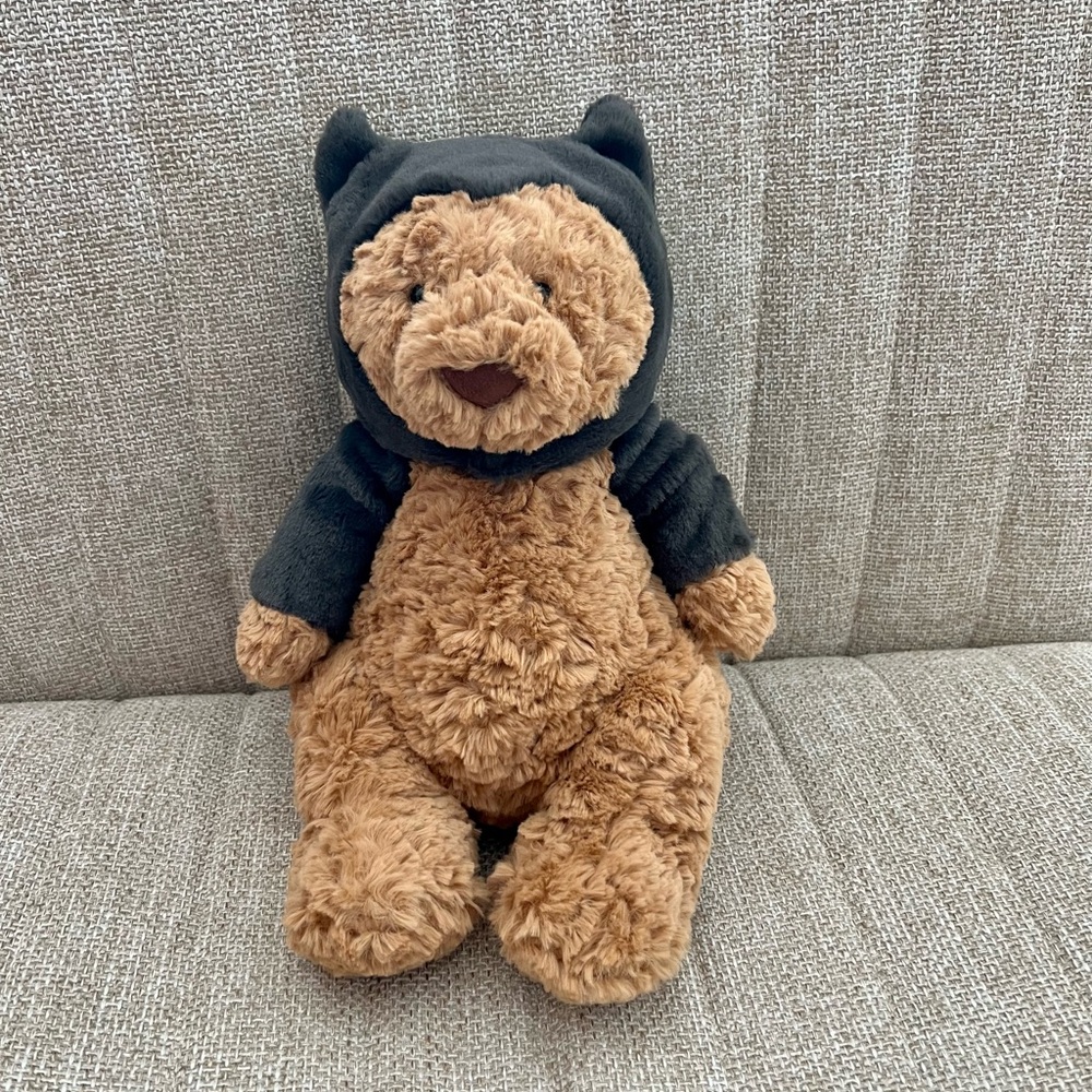 SOLD Jellycat Bartholomew Bear Bat BNWT